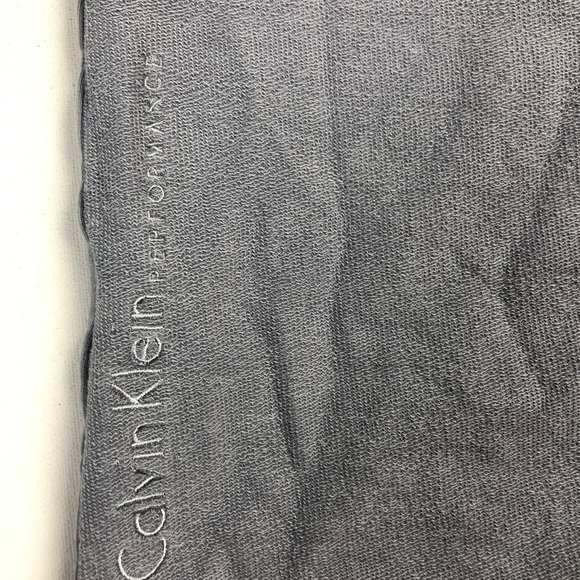 Calvin Klein Performance 3/4 Sleeve Size Small - Picture 6 of 8